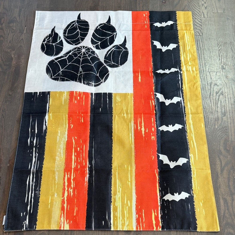 Set of two Baccessor Outdoor Halloween Paw Print and Bat Pattern garden flags